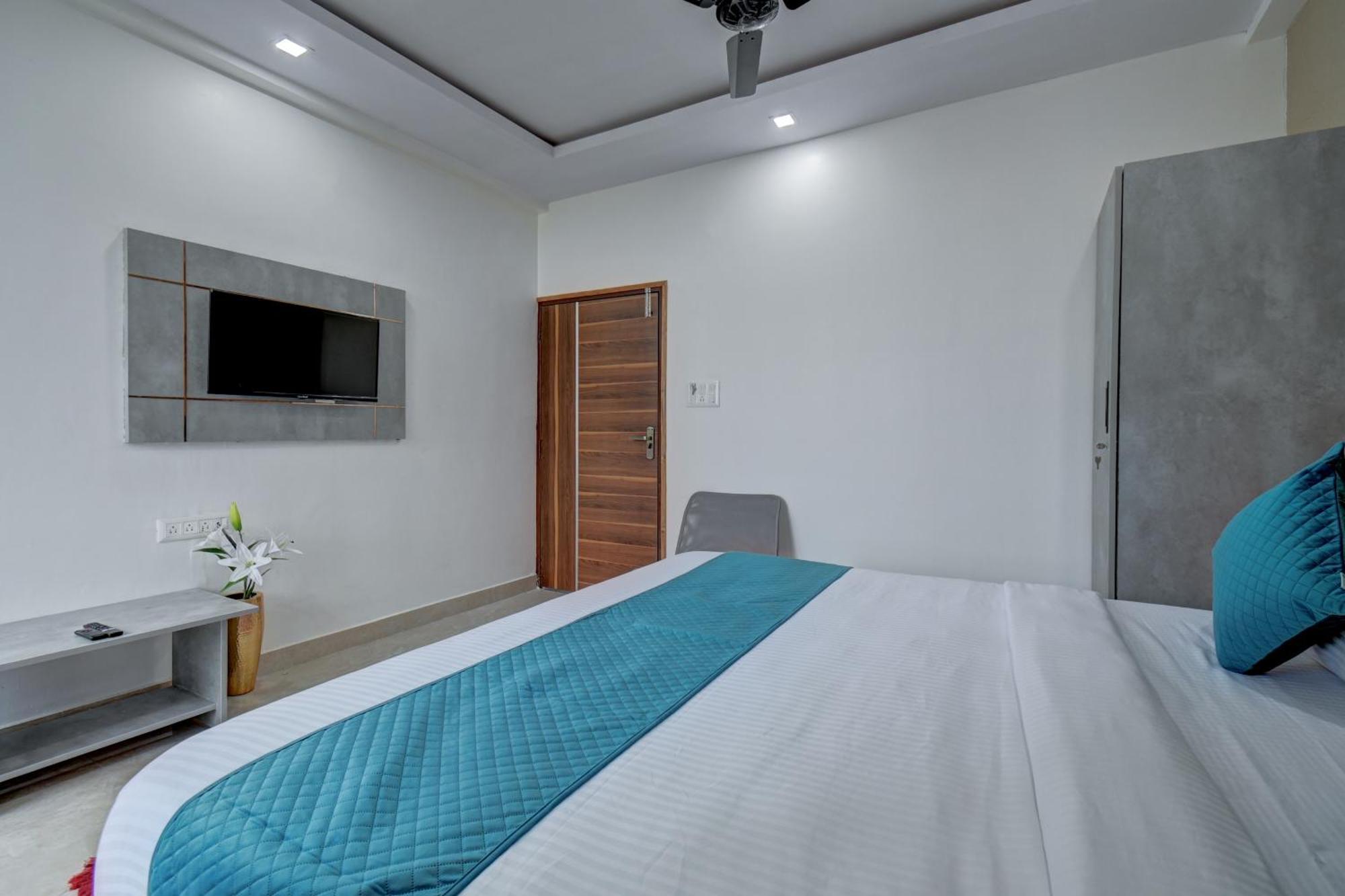 Hotel Cloud 9 Luxury Stay Мисор Екстериор снимка