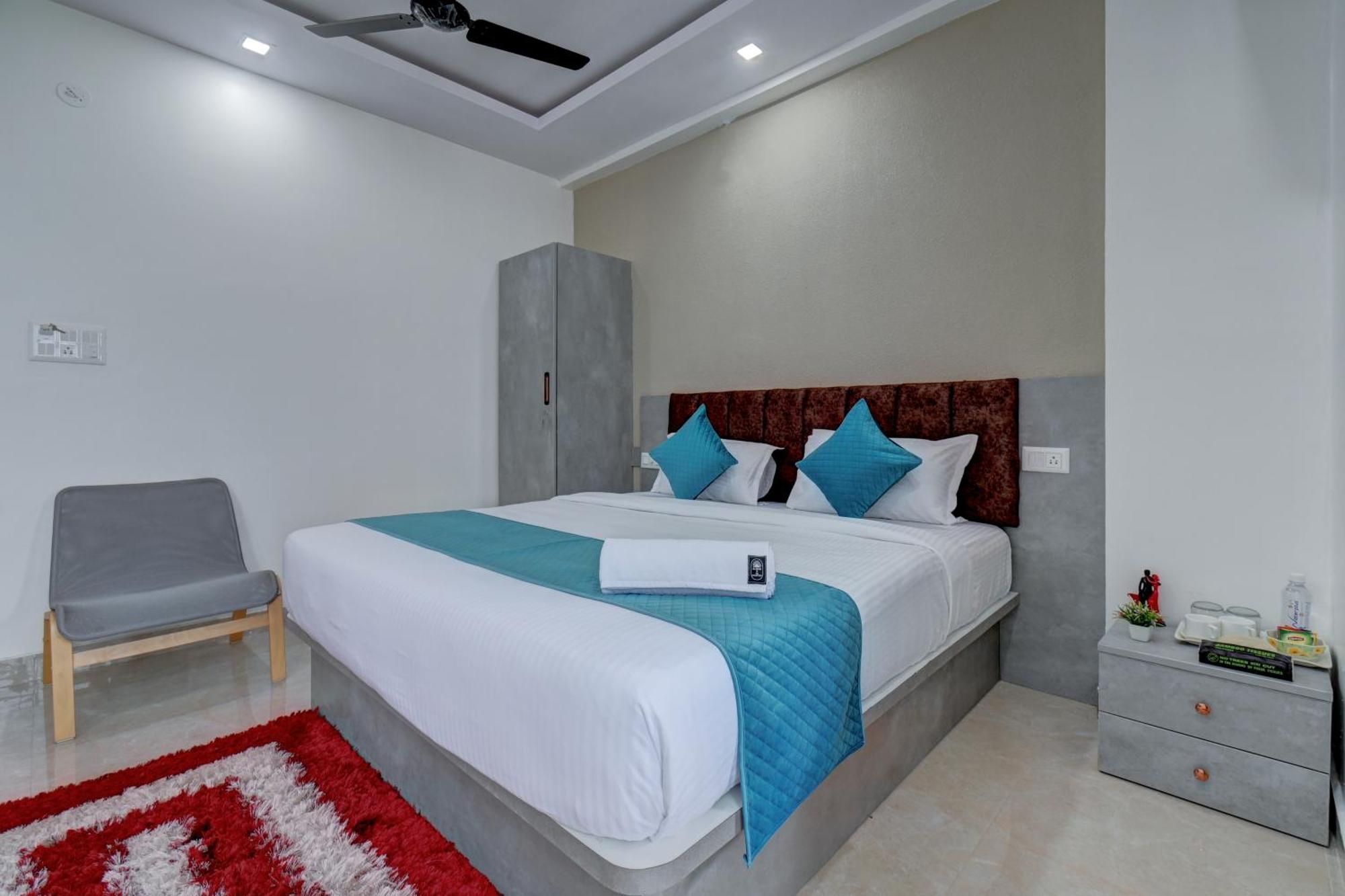 Hotel Cloud 9 Luxury Stay Мисор Екстериор снимка