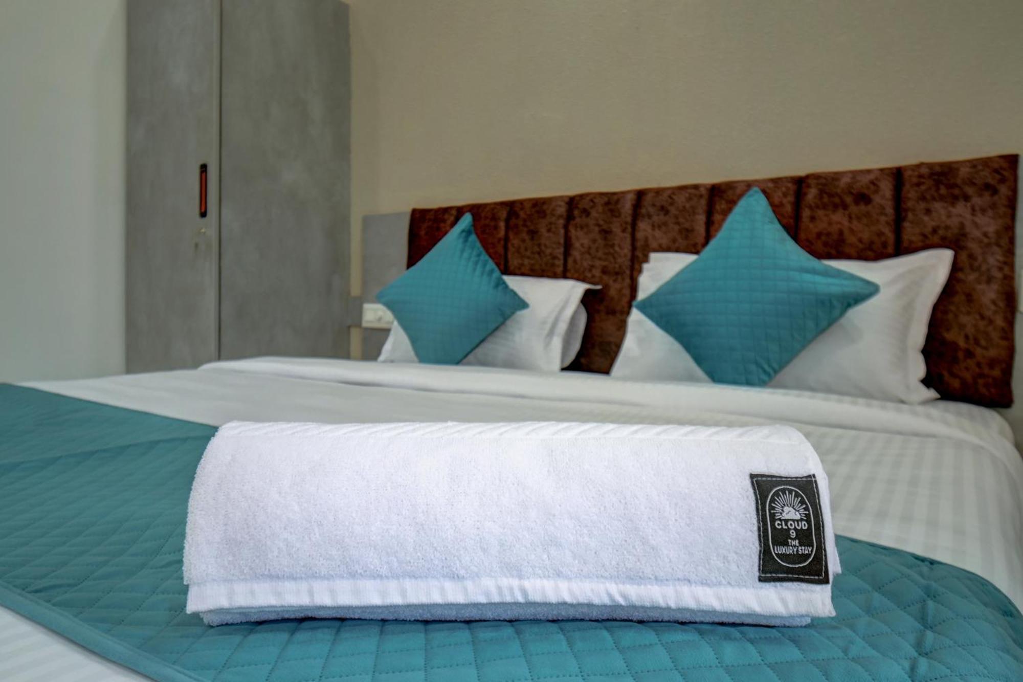 Hotel Cloud 9 Luxury Stay Мисор Екстериор снимка
