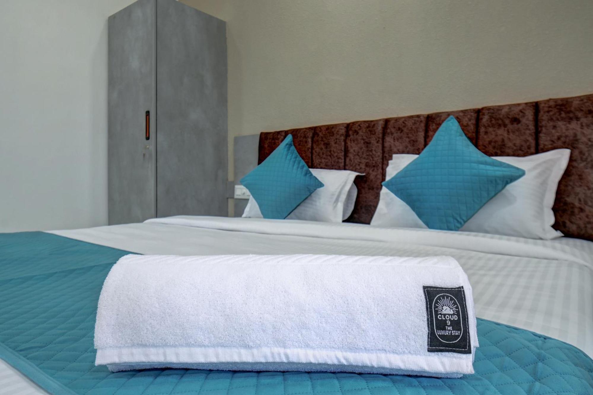 Hotel Cloud 9 Luxury Stay Мисор Екстериор снимка
